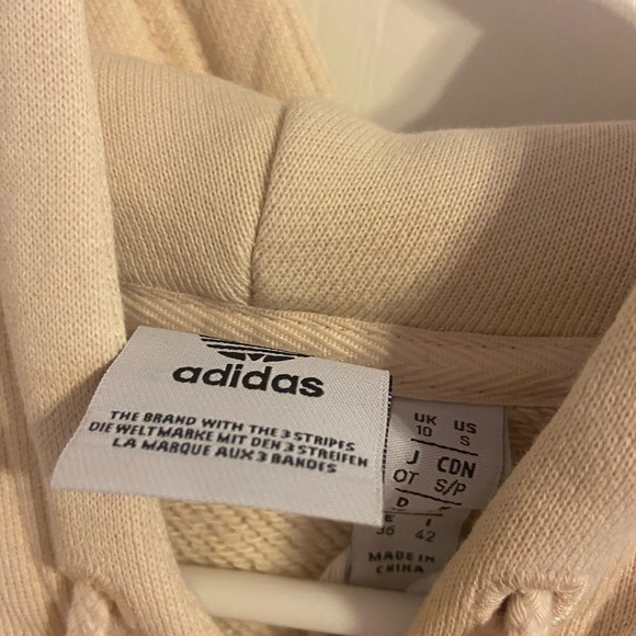 Adidas crop hoodie - Picture 3 of 3
